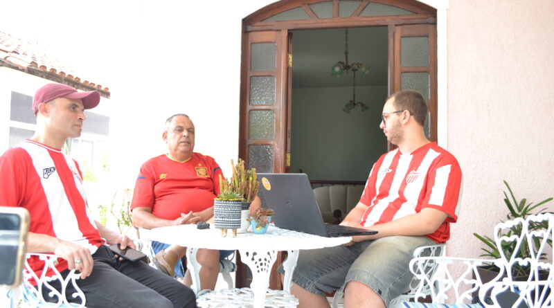 Zé Raimundo, Nathan Sacchetto Madureira e Rodrigo Ferreira em entrevista sobre os 20 anos da Crônica do Leão